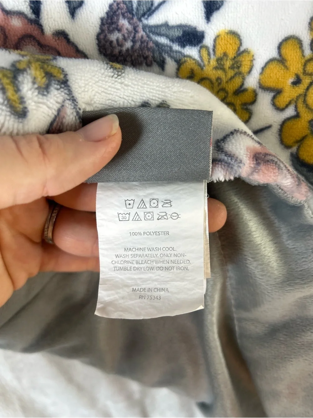 Queenwest Trading Co Floral Baby Blanket Gray White Pink Yellow Flowers Soft